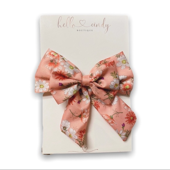 🌸3/$15 Double Layer Bow - Picture 2 of 4